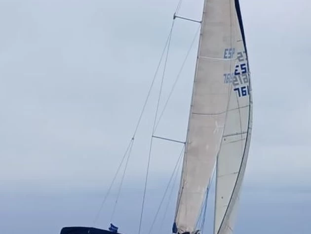 Jeanneau Sun Odyssey 40 między profesjonalistami a osobami prywatnymi w Hondarribia