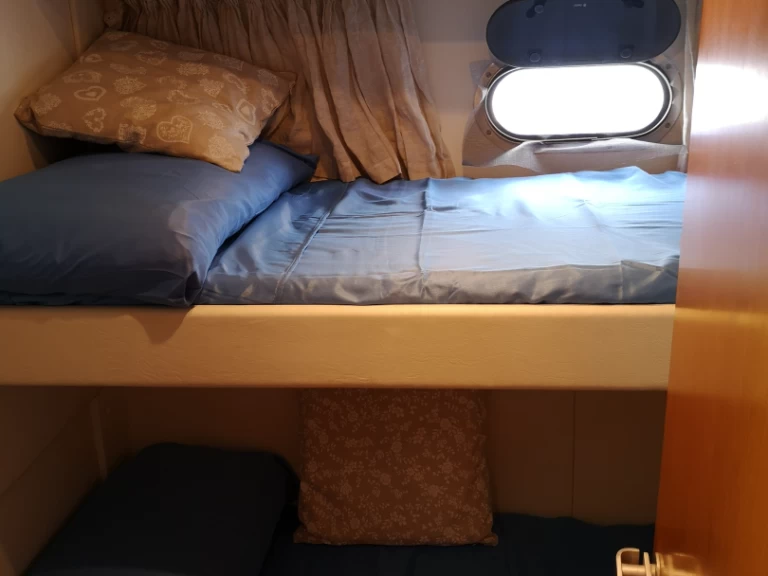 Wynajem Motorówka Ars z patentem 