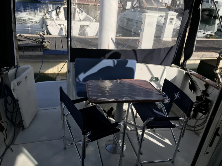 Wynajem Motorówka Bénéteau z patentem 