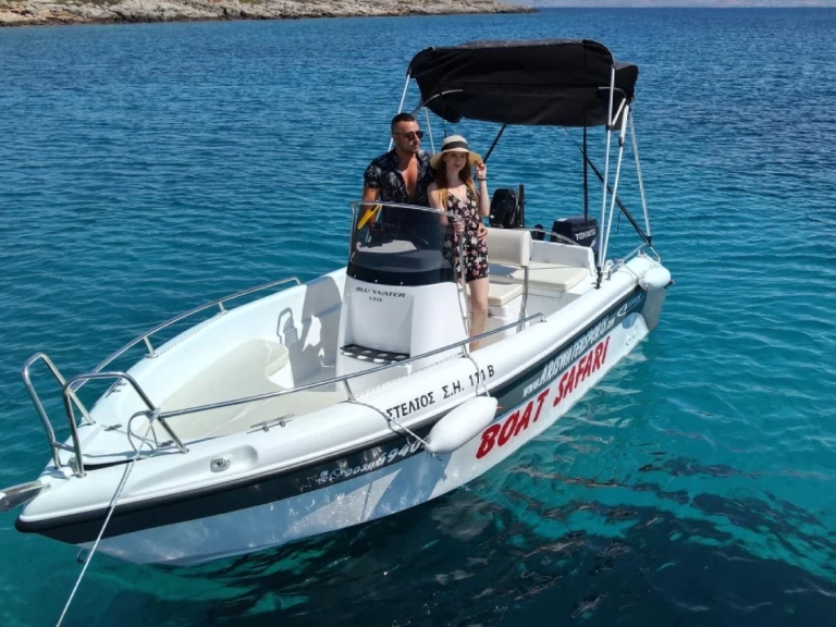 Motorówka do wynajmu w Analipsi w najlepszej cenie