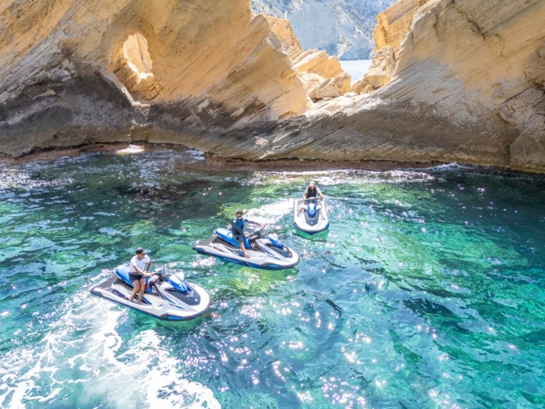 Wynajem Jet ski Jet ski z patentem 