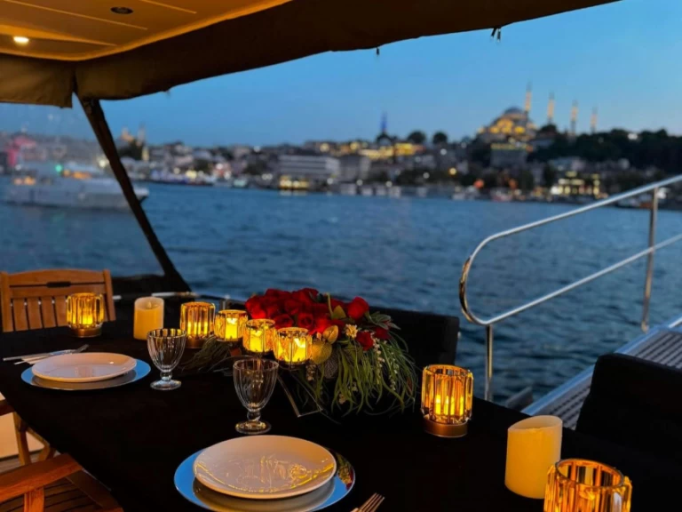 Wynajmij Luksusowy jacht z lub bez skippera Vip w Beşiktaş