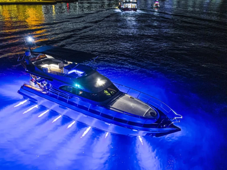 Wynajem Luksusowy jacht Vip z patentem 