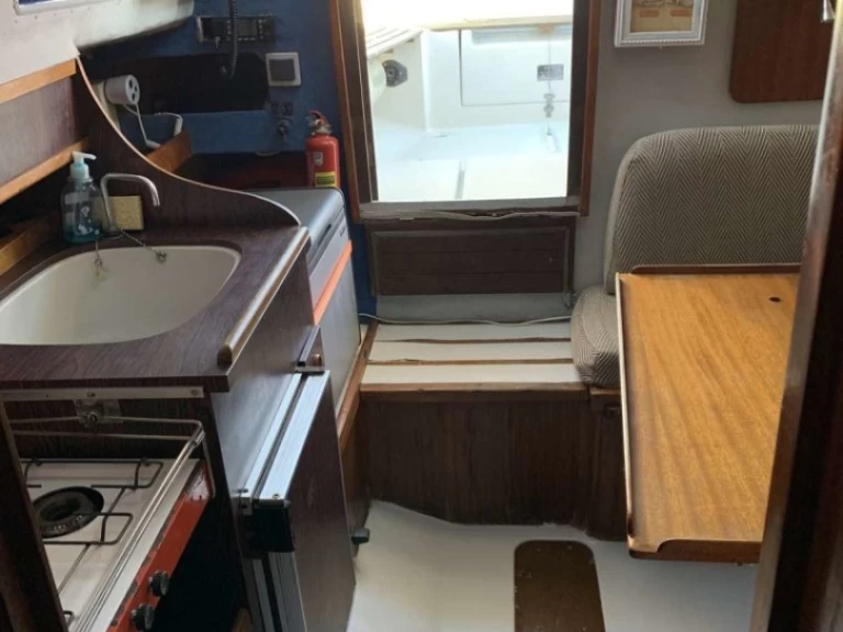 Wynajem Żaglowiec Kirie z patentem 