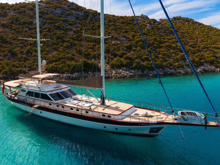 Wynajmij MURAL SHIPYARDS GETAWAY w Marmaris