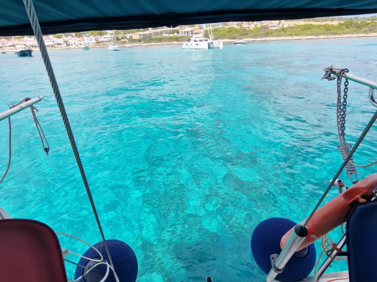 Wynajem łodzi Bavaria Bavaria 42 Cruiser w Mahon Port na SamBoat 