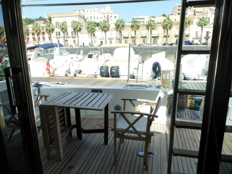 Wynajem łodzi Cantieri Alpa Alpa 52 Fly w Milazzo na SamBoat 