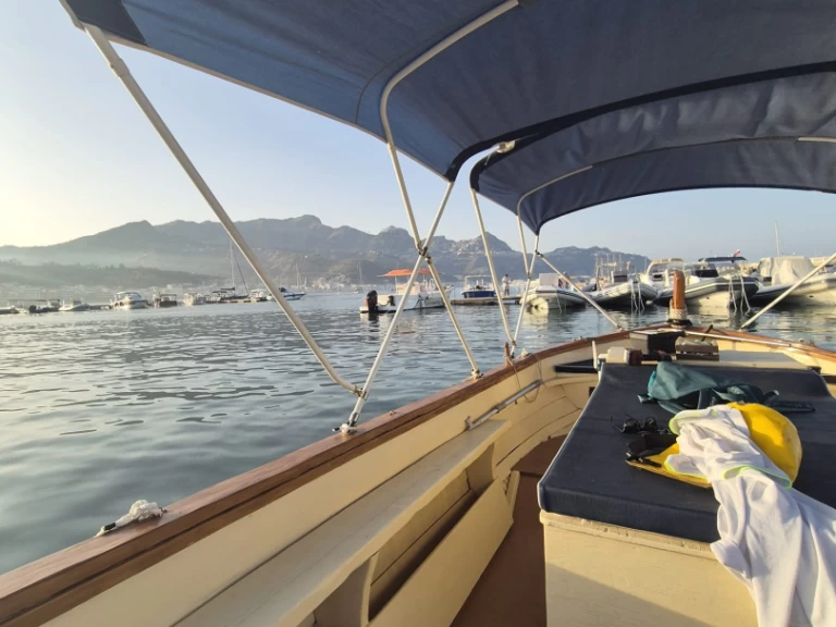 Wynajem łodzi Gozzo Gozzo Siciliano w Taormina na SamBoat 