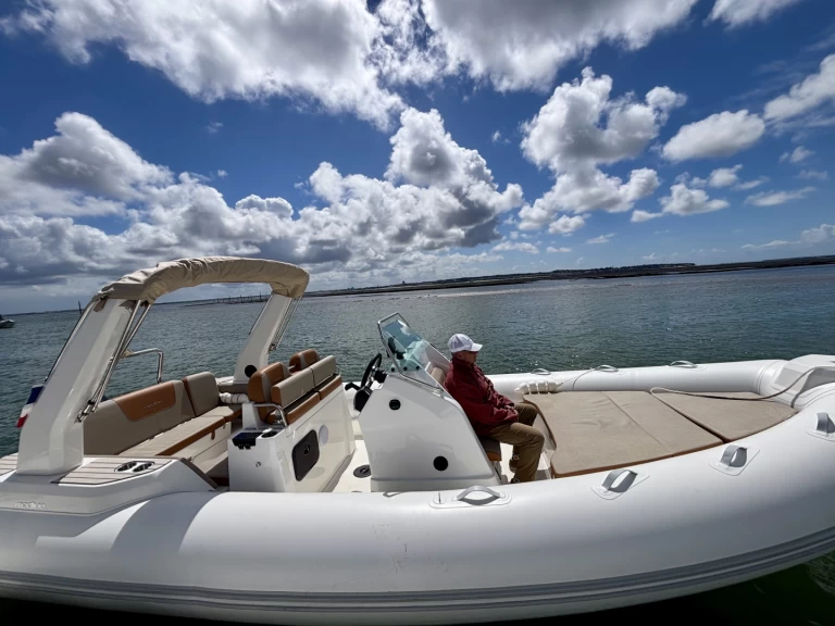 Wynajmij Zodiac Medline 7.5 w Arcachon