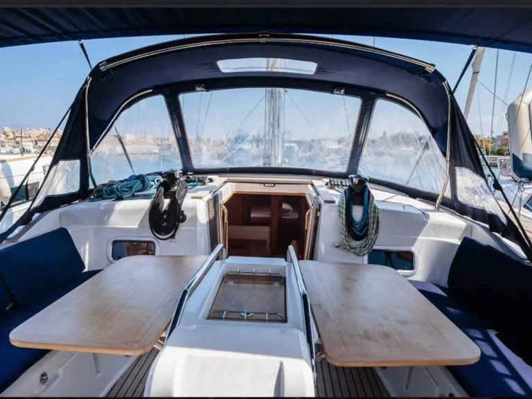 Wynajem łodzi Jeanneau Sun Odyssey 519 w Tropea na SamBoat 