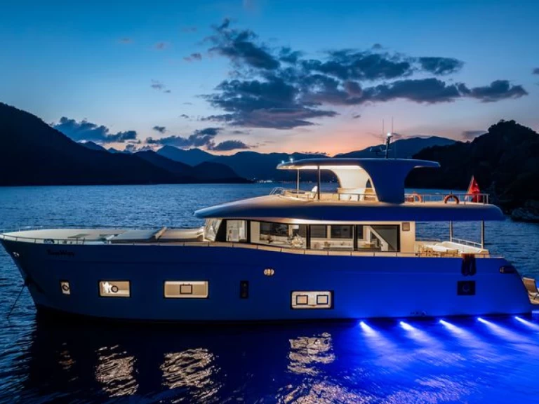 Wynajem łodzi Marmaris tanio Trawler