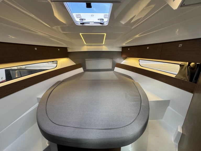 Wynajem w La Forêt-Fouesnant- Jeanneau Merry Fisher 895 na SamBoat