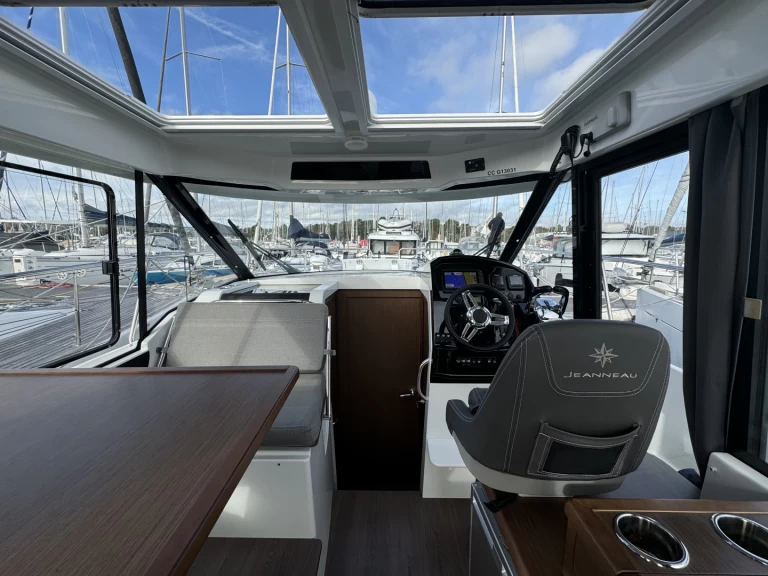 Wynajem łodzi La Forêt-Fouesnant tanio Merry Fisher 895