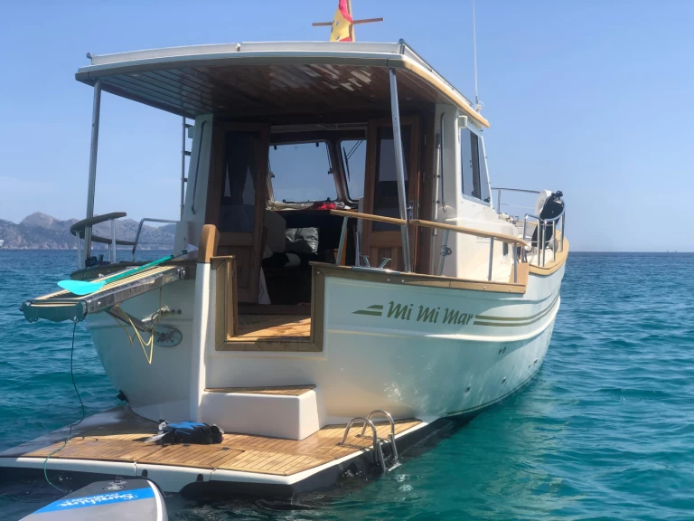 Wynajem Motorówka Menorquin-Yachts z patentem 