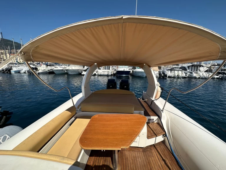 Wynajmij Łódż półsztywna z lub bez skippera Nuova Jolly w Terracina