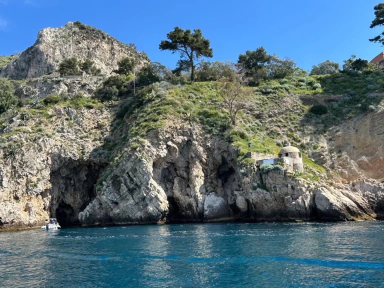 Wynajem łodzi Aquabat Sport Infinity 850 Lux w Giardini-Naxos na SamBoat 