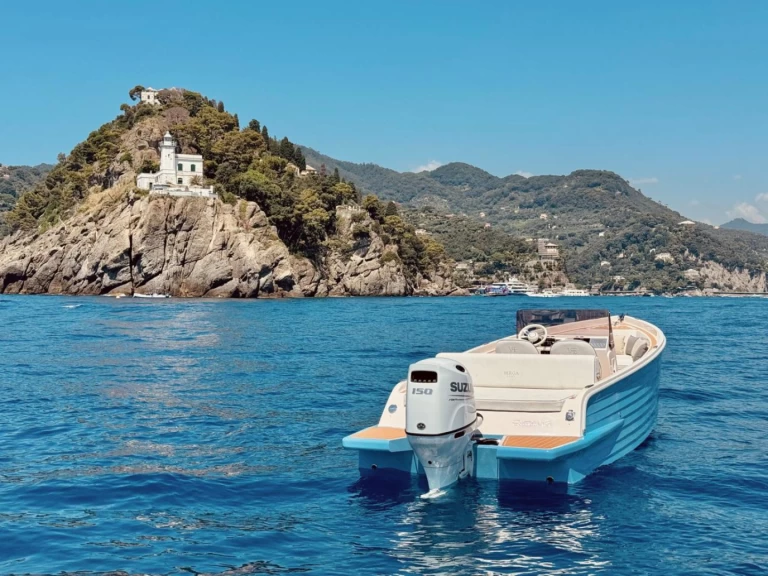 Wynajem Motorówka VERGA 1958 z patentem 