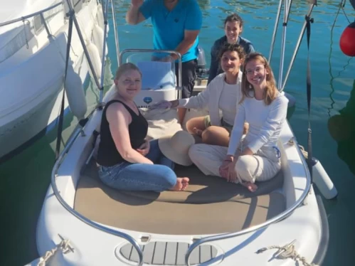 Wynajem łodzi Astec 450  w Es Canutells na SamBoat 