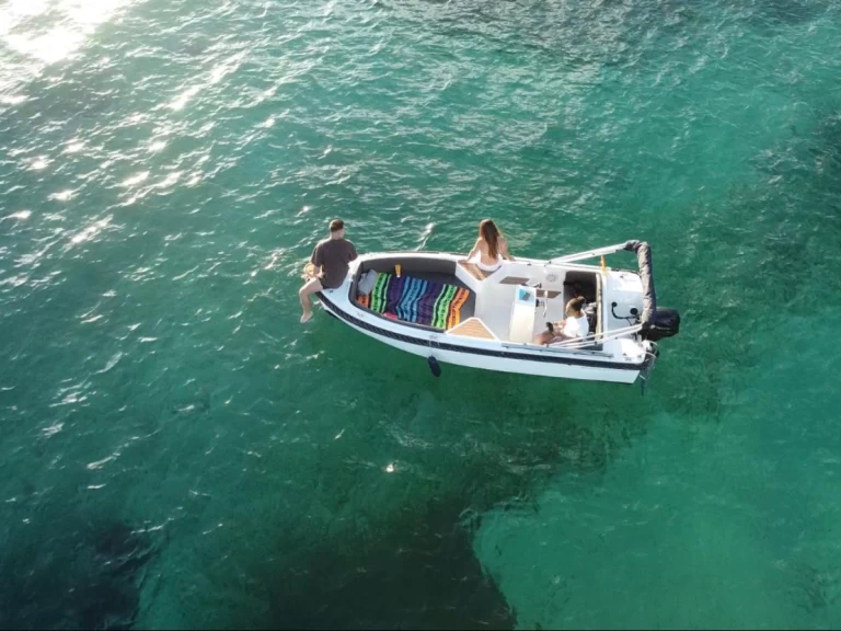 Wynajem łodzi Sant Antoni de Portmany tanio Silver yacht