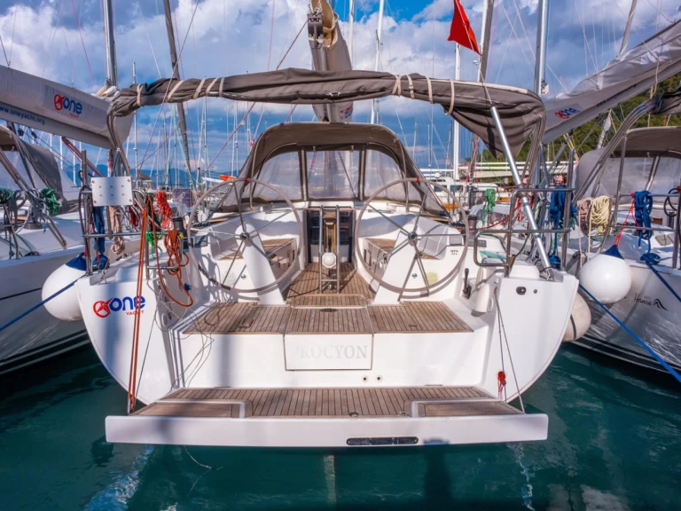 Wynajem Żaglowiec Hanse z patentem 