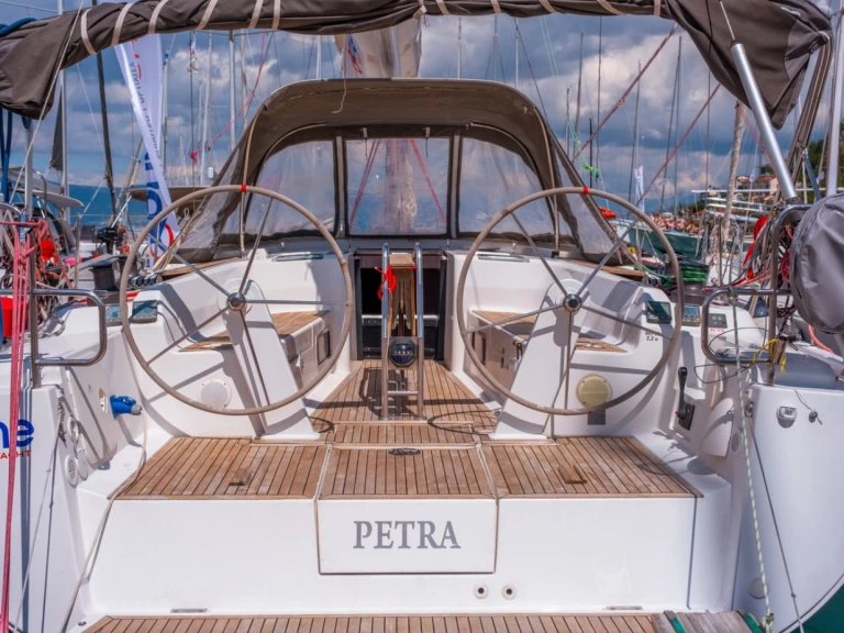 Wynajmij Żaglowiec z lub bez skippera Hanse w Fethiye