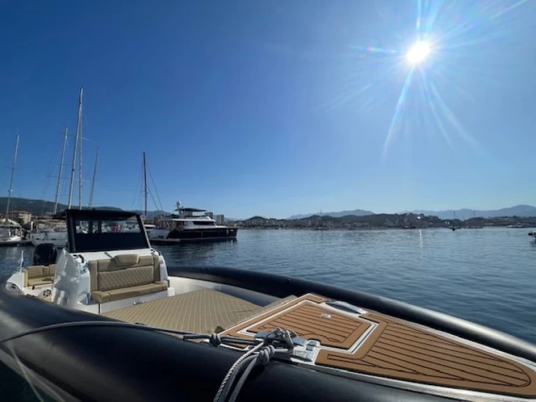 Wynajmij Łódż półsztywna z lub bez skippera Northstar w Ajaccio