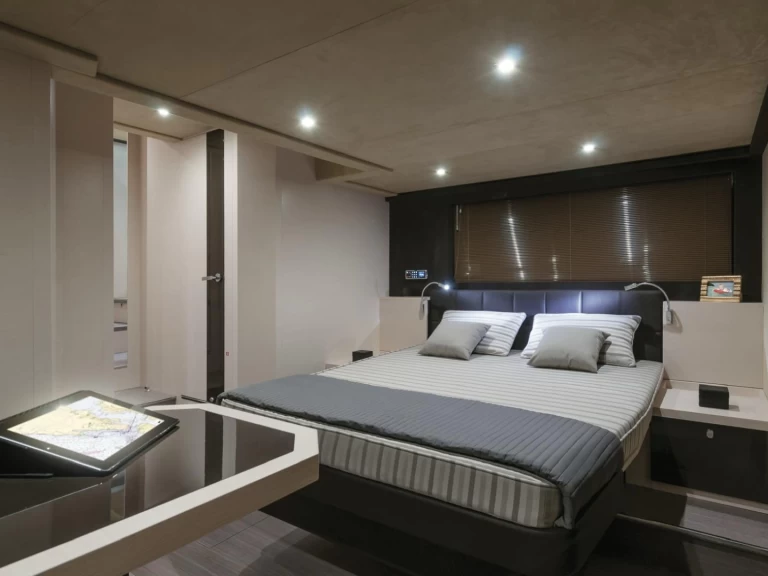 Cranchi Cranchi 60 HT między profesjonalistami a osobami prywatnymi w Porto Cervo