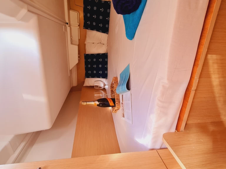 Wynajem łodzi Bénéteau Oceanis 35.1 w Palermo na SamBoat 