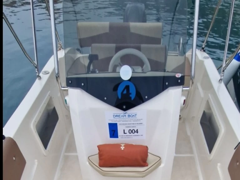 Wynajmij Trimarchi 57 S w Palermo