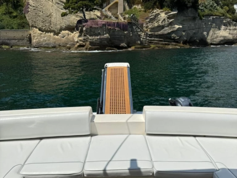 Wynajmij Motorówka z lub bez skippera Fiart w Bacoli