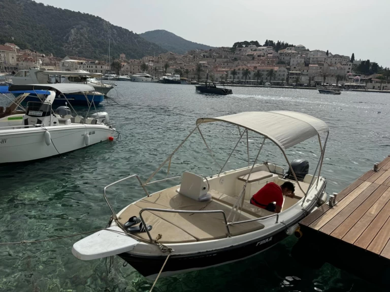 Wynajem w Hvar- Nautica 500 na SamBoat