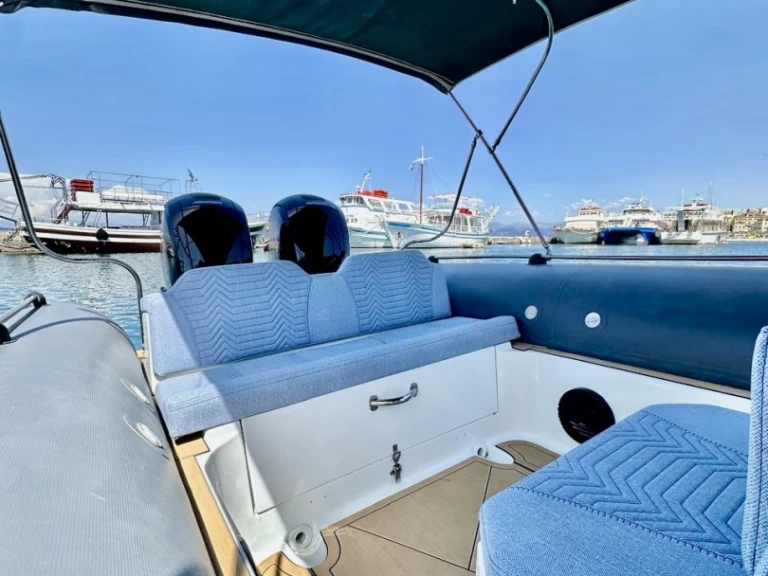 Wynajem w Korfu- Dromor Rid 300 hp (2 x 150 ) na SamBoat