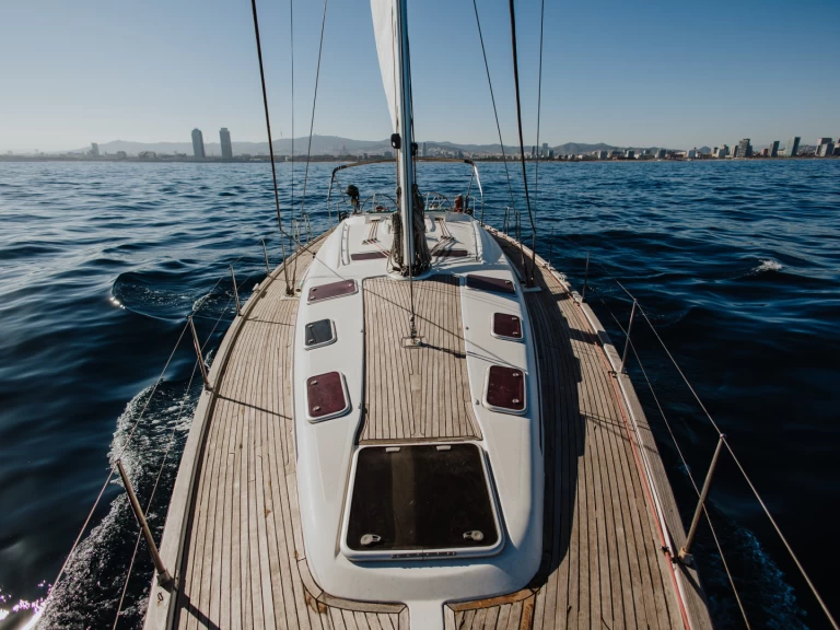 Wynajem Żaglowiec Bavaria z patentem 