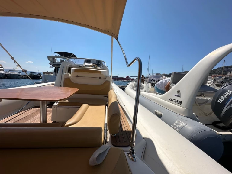 Łódż półsztywna do wynajmu w San Felice Circeo w najlepszej cenie