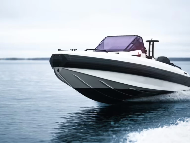 Wynajmij Motorówka z lub bez skippera Iron Boat w La Rochelle