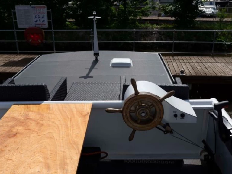 Wynajmij Traweller YB35 w České Vrbné