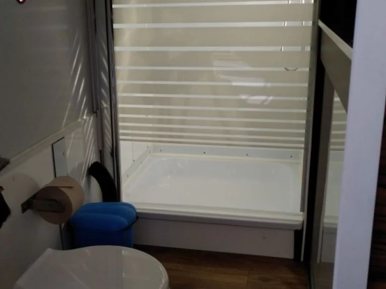 Traweller YB35 między profesjonalistami a osobami prywatnymi w České Vrbné