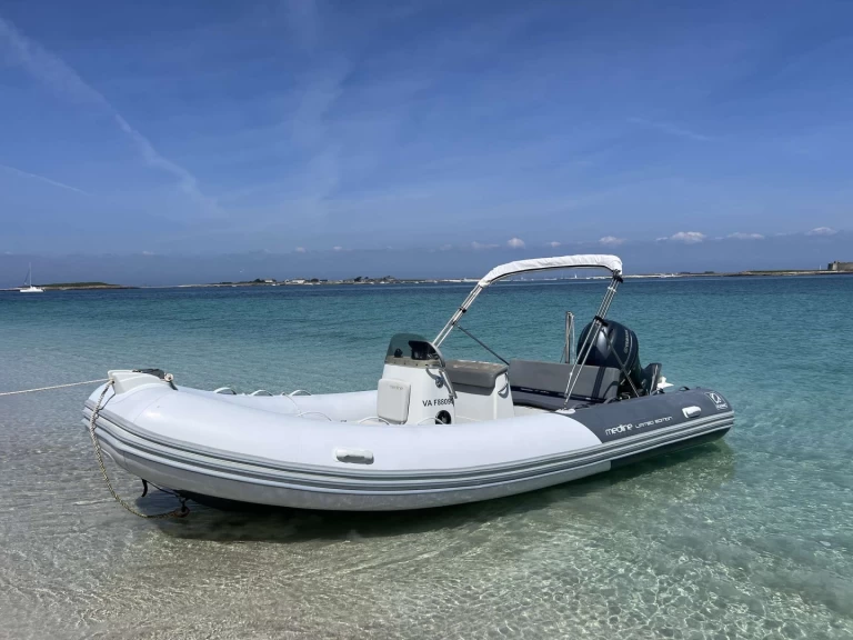 Wynajem w Port la Forêt- Zodiac Medline 580 na SamBoat