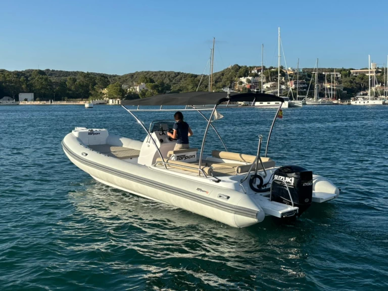 Wynajem w Mahon- Tarpon Luxe 790 na SamBoat