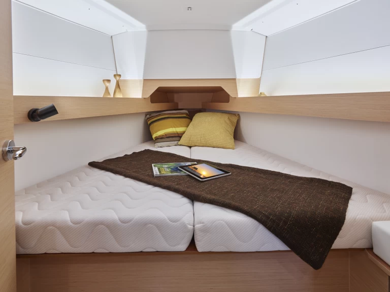 Wynajmij Jeanneau Sun Odyssey 349 w Sitges