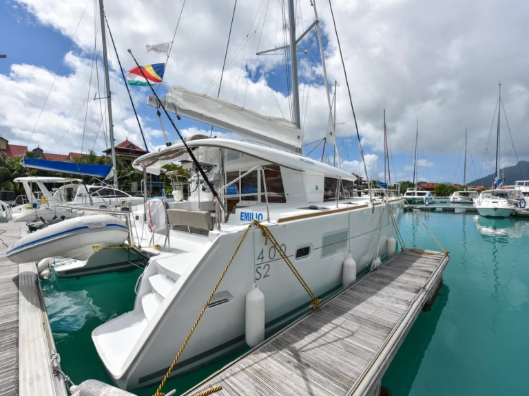 Lagoon Lagoon 400 S2 między profesjonalistami a osobami prywatnymi w Ko Samui (Koh Samui)