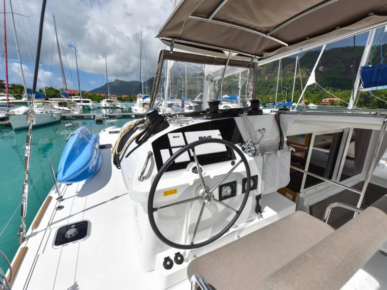 Wynajem Katamaran w Ko Samui (Koh Samui) - Lagoon Lagoon 400 S2