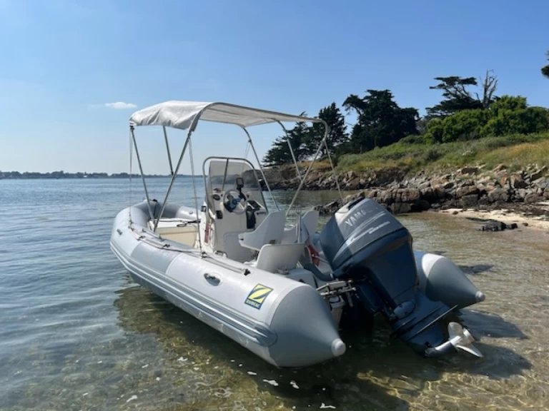 Wynajem łodzi Zodiac Pro Open 550 w Larmor-Baden na SamBoat 