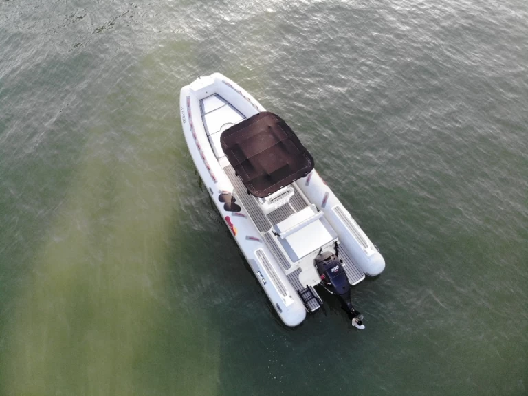 Wynajmij Bwa Bwa 750 w Lège-Cap-Ferret