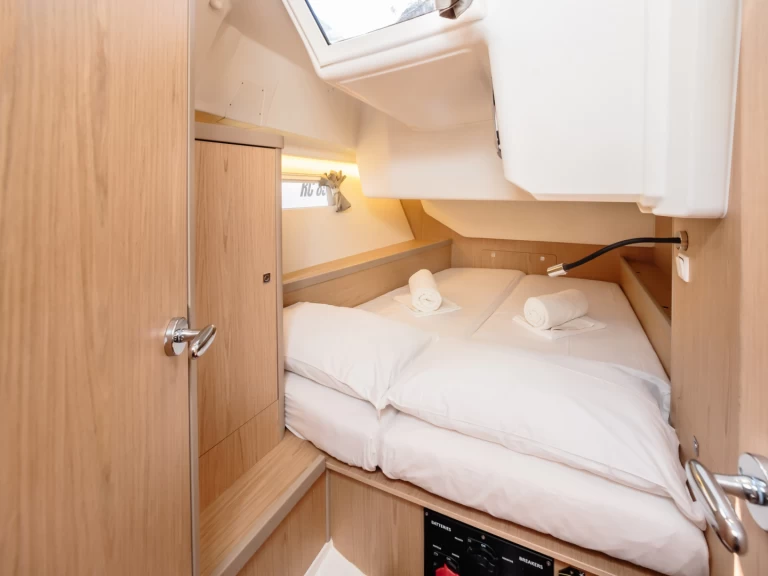 Żaglowiec do wynajmu w Capo d'Orlando w najlepszej cenie