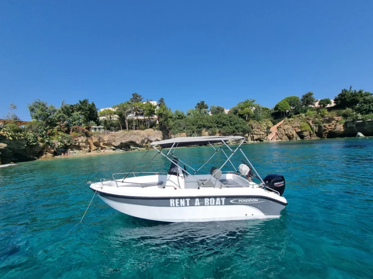 Motorówka do wynajmu w Agía Pelagía w najlepszej cenie