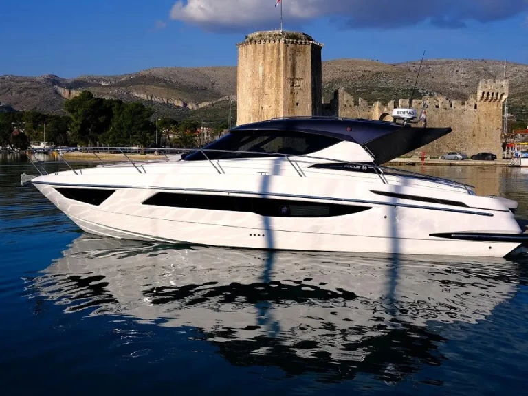 Wynajem łodzi Focus Focus Power 36 w Trogir na SamBoat 