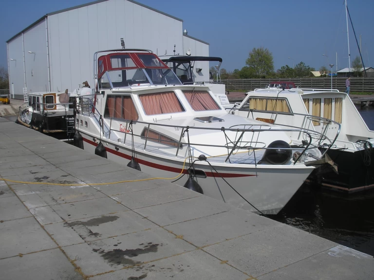 Wynajmij Motorówka z lub bez skippera Succes w Woudsend