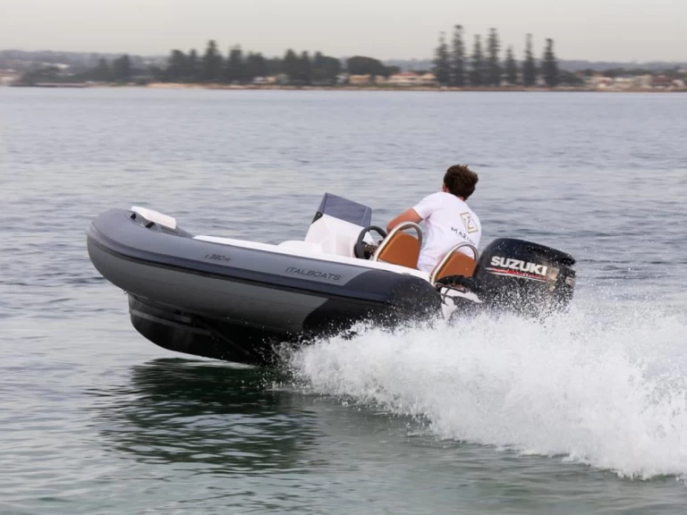 Italboats Stingher 380FR między profesjonalistami a osobami prywatnymi w Altea