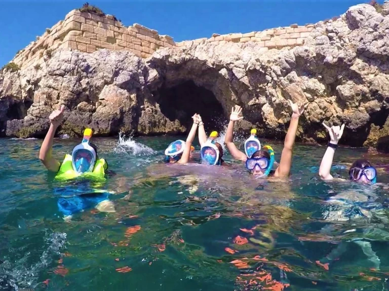 Motorówka do wynajmu w Port d'Alicante w najlepszej cenie